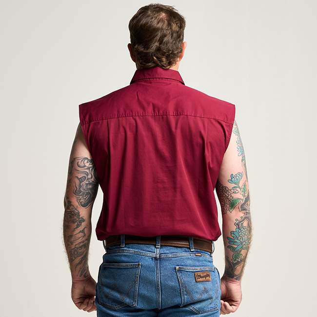 KILCOY | Mens Half Button Sleeveless Work Shirt - Burgundy