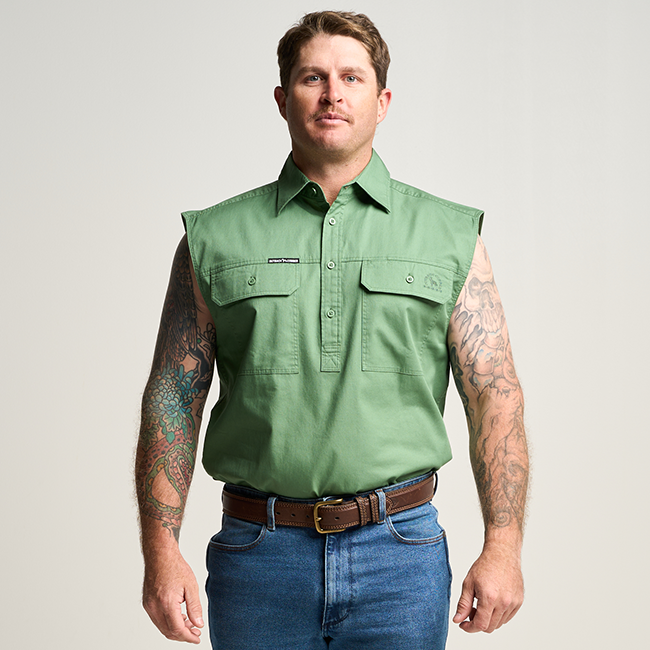 KILCOY | Mens Half Button Sleeveless Work Shirt - Gum Leaf Green